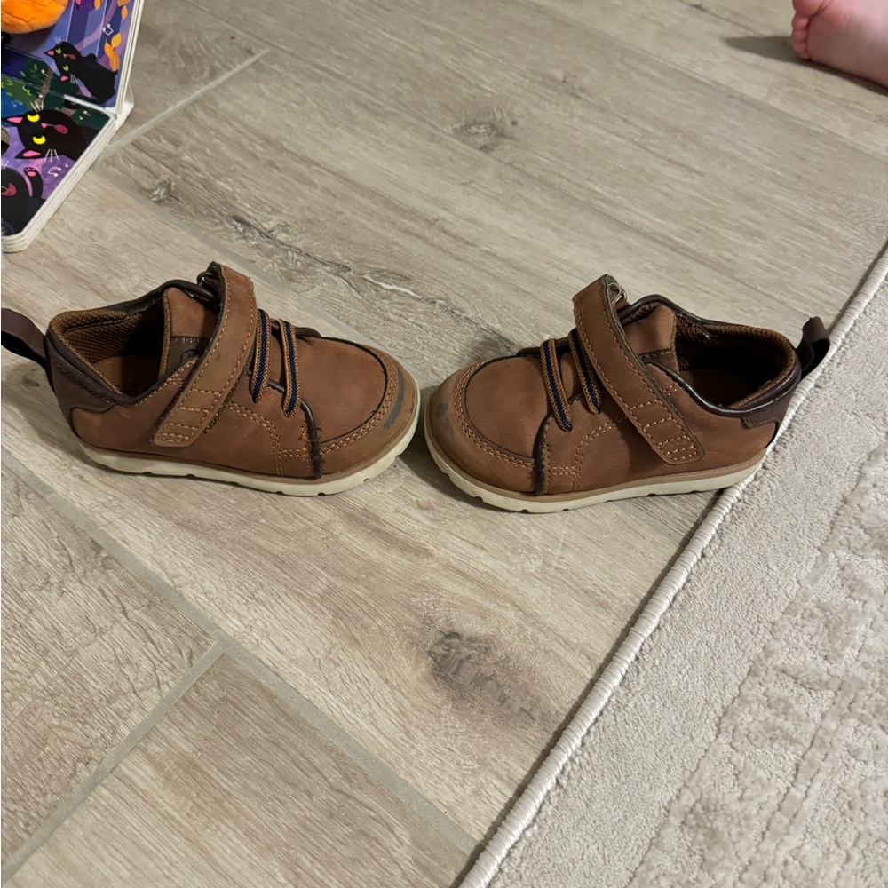 Brown boy stride rite shoes